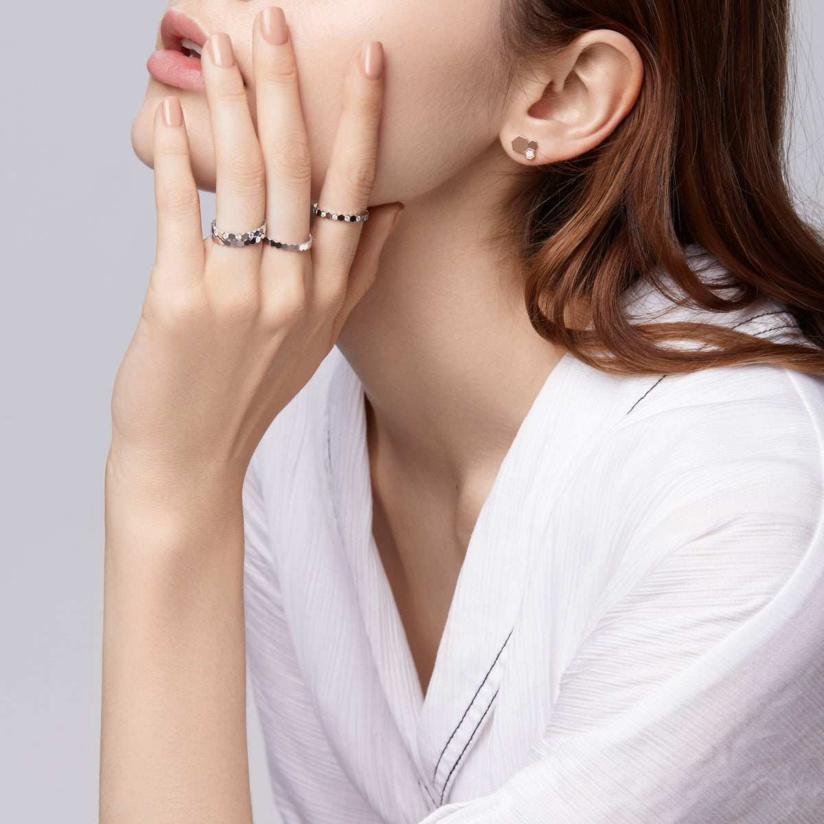 CHAUMET - 비 드 쇼메 - 링 - 화이트 골드 링 2.5mm, 다이아몬드 - 081890