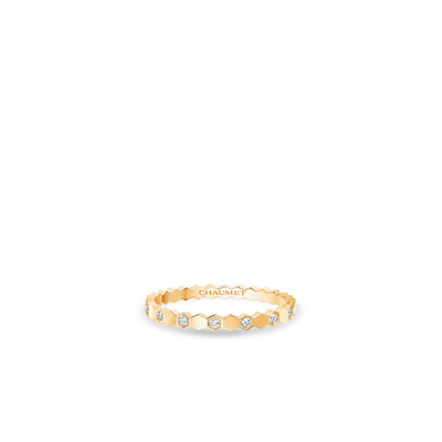 CHAUMET - BEE DE CHAUMET - RING - Yellow gold ring 2.5mm, diamonds - 081932