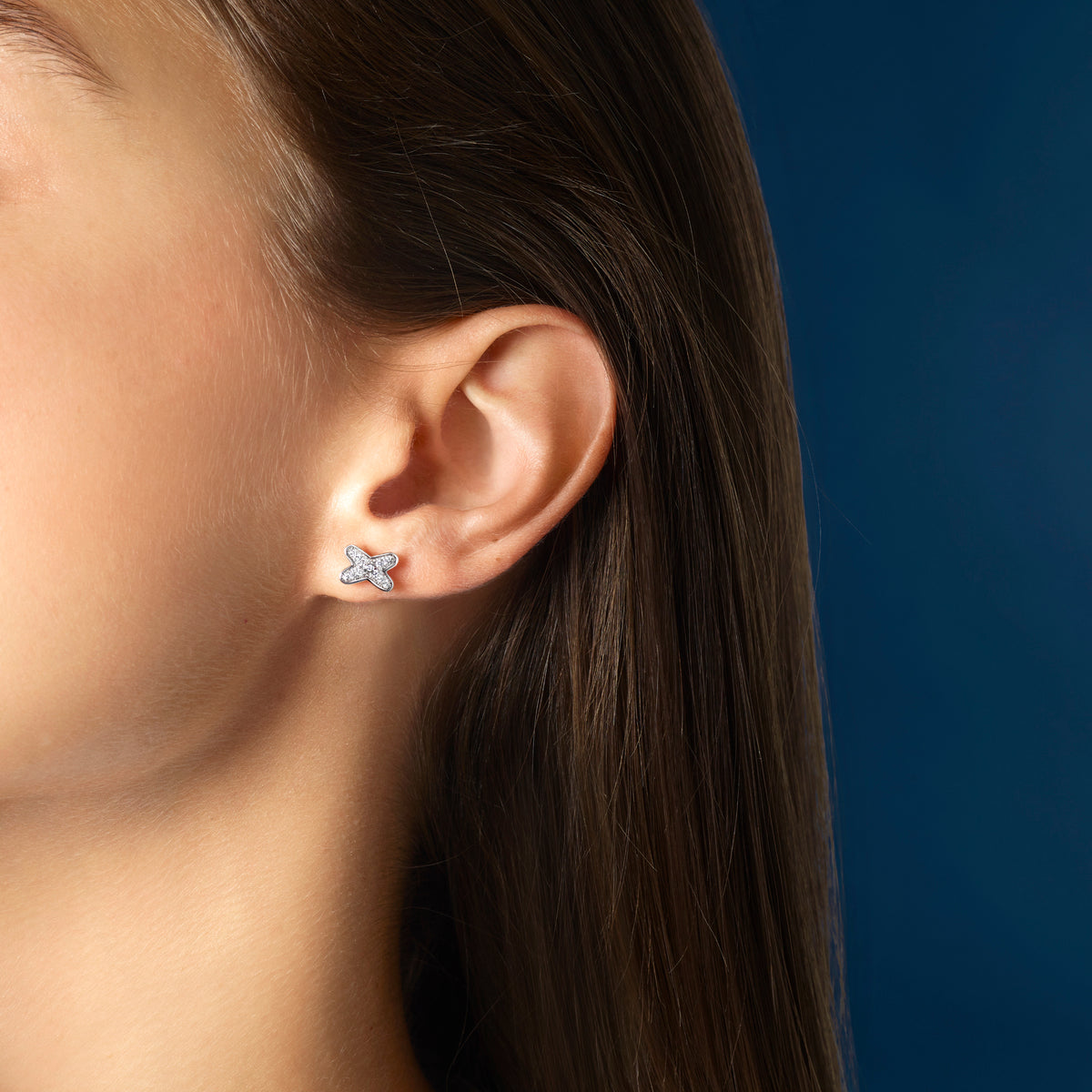 CHAUMET - LIENS - BOUCLES D'OREILLES - Boucle d'oreille en or blanc, diamants - 083467