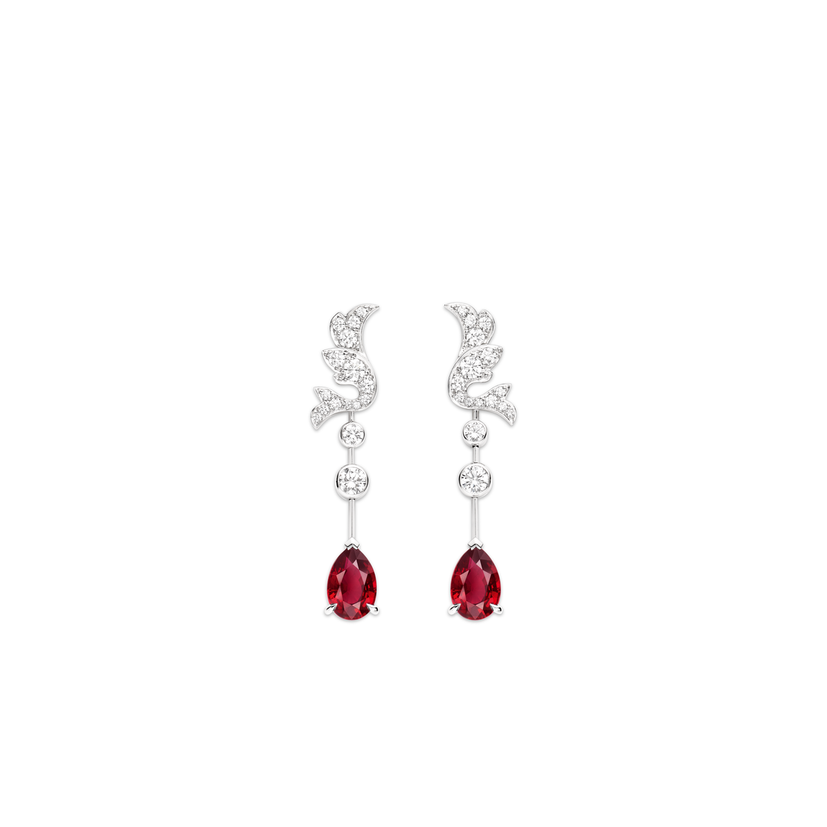 CHAUMET - JOSÉPHINE - BOUCLES D'OREILLES - Boucles d'oreilles en or blanc, rubis et diamants - 083516