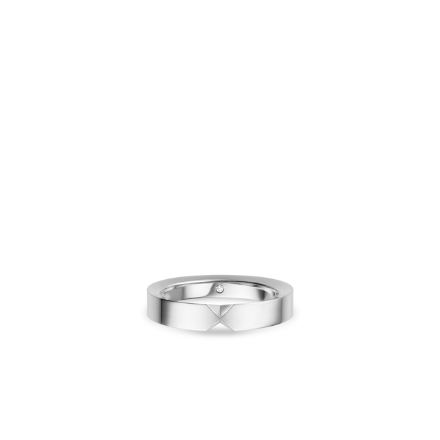 CHAUMET ジョゼフィーヌ トリオンフ リング（1石）の公式商品写真