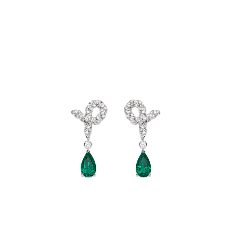 CHAUMET - LIENS - EARRINGS - White gold earrings, emeralds and diamonds - 083904