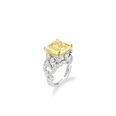 CHAUMET - JOSÉPHINE - RING - White gold ring, yellow diamond and diamonds - 083915