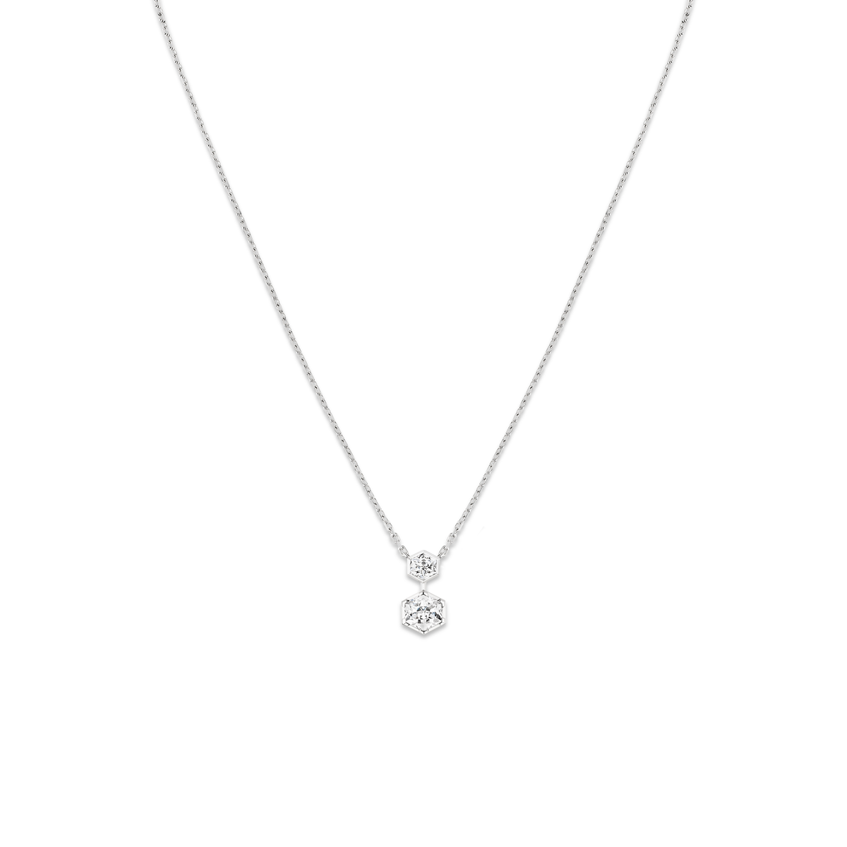 CHAUMET - BEE DE CHAUMET - PENDANT - White gold pendant, 0.7-carat diamonds - 085171