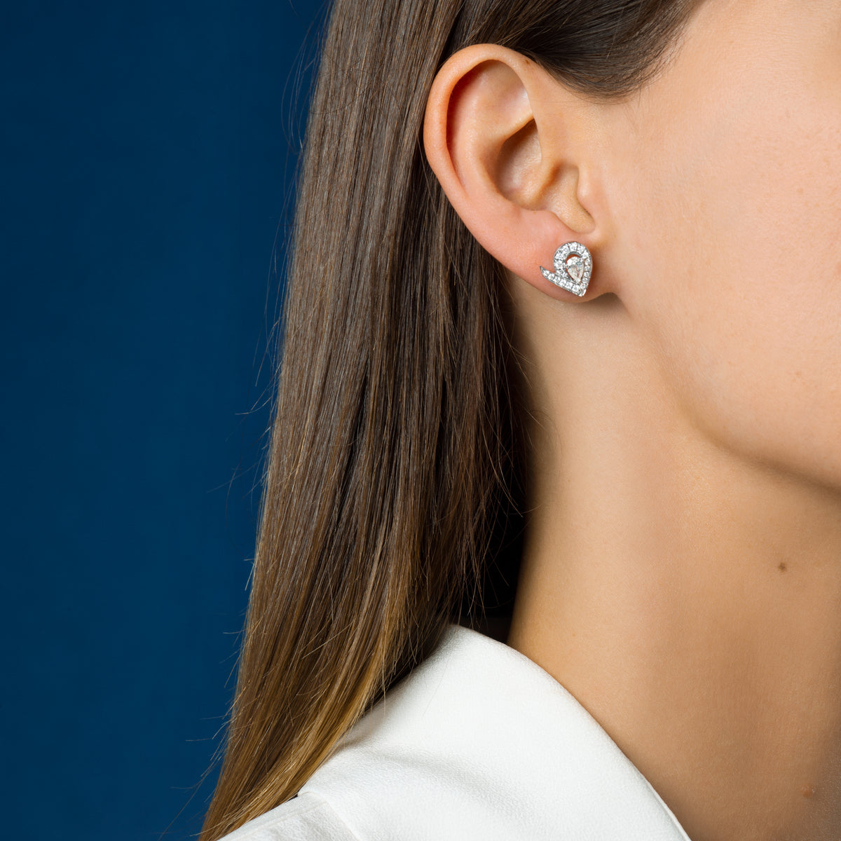 CHAUMET - Joséphine约瑟芬 - 耳环 - 白金耳环，钻石 - 085189