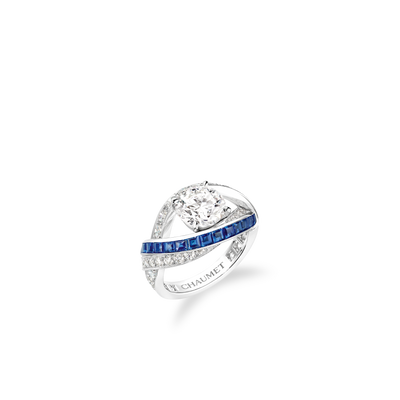 CHAUMET - LIENS - BAGUE - Bague en or blanc, saphirs et diamants - 085219