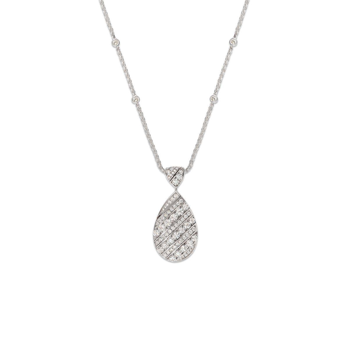 CHAUMET - Joséphine约瑟芬 - 项链 - 白金吊坠，钻石 - 085358
