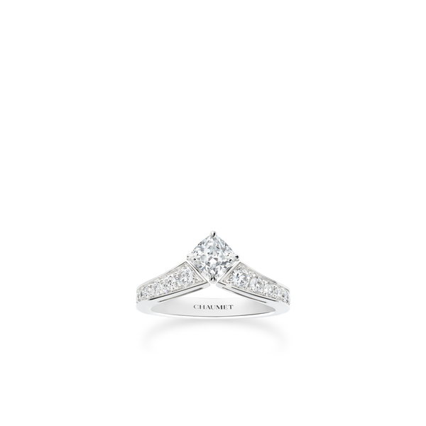 CHAUMET - JOSÉPHINE - BOUCLES D'OREILLES - Boucles d'oreilles en or blanc, diamants - 085371