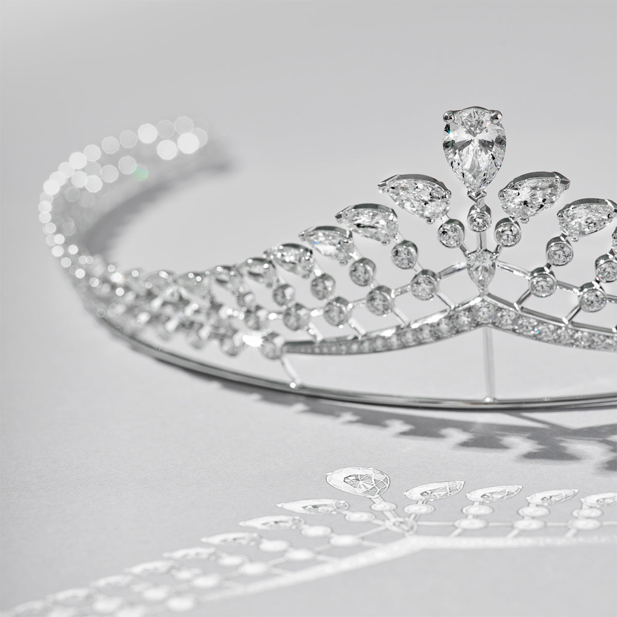 CHAUMET - Joséphine约瑟芬 - 饰物 - 白金冠冕，钻石 - 084103