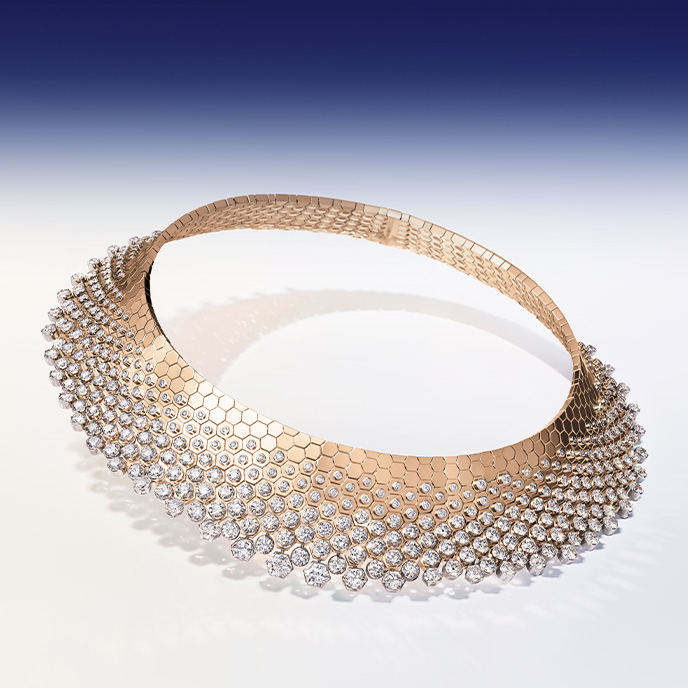 ショーメ図録　CHAUMET ハイジュエリー　故宮出版社　中国語　上代13000 ショーメ図録 CHAUMET ハイジュエリー 故宮出版社 中国語 上代13000