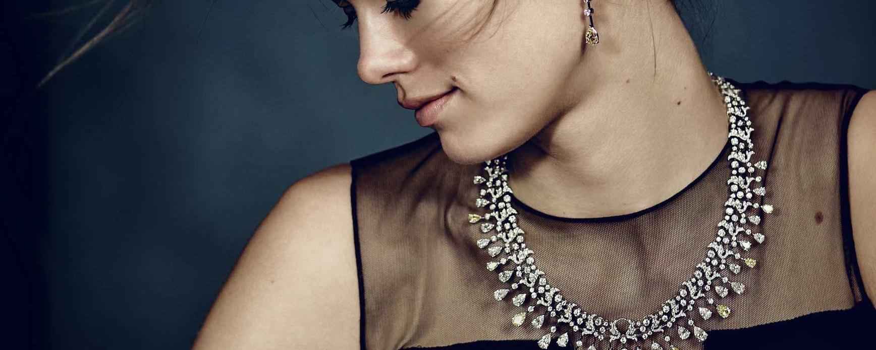 Necklace from the Soir de Fête High Jewellery collection