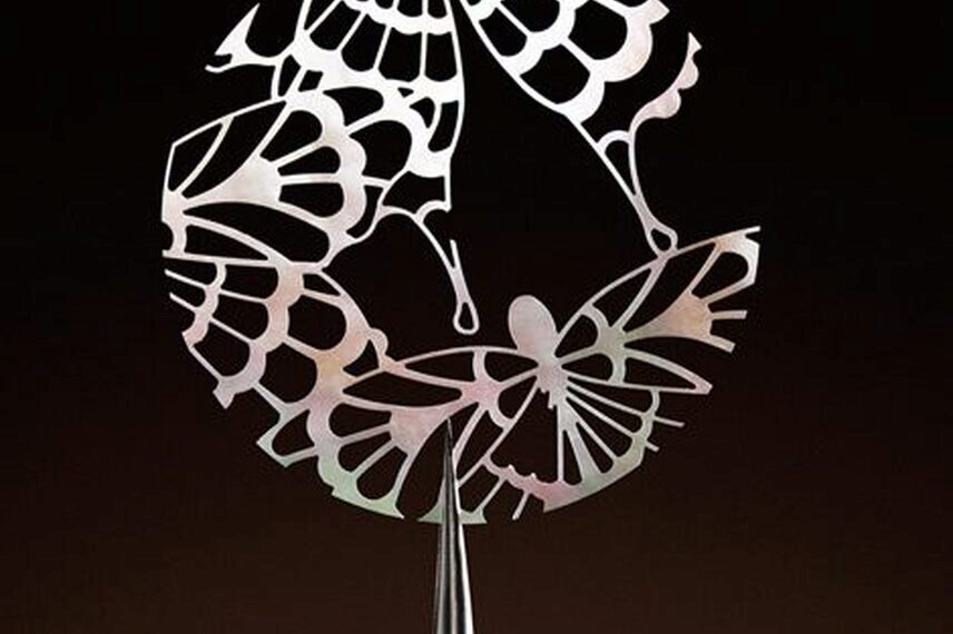 Mother-of-pearl sculpture