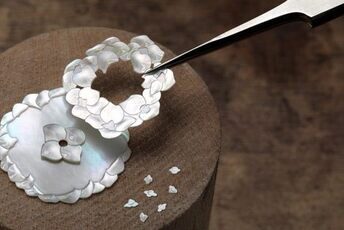 Mother-of-pearl sculpture