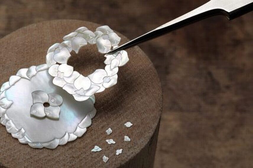 Mother-of-pearl sculpture