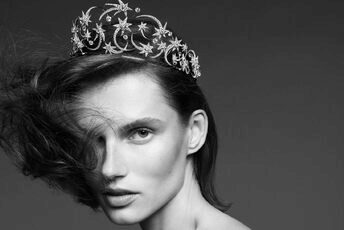 Porté Etoiles Etoiles tiara