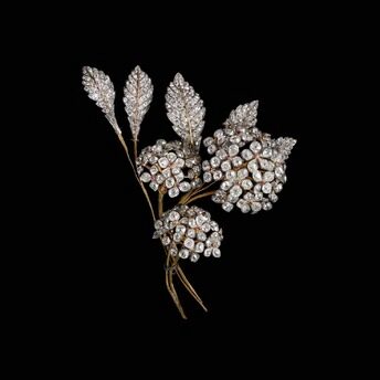 Hortensia brooch Chaumet