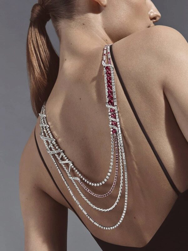 Torsade de Chaumet（トルサード ドゥ ショーメ） | Maison Chaumet