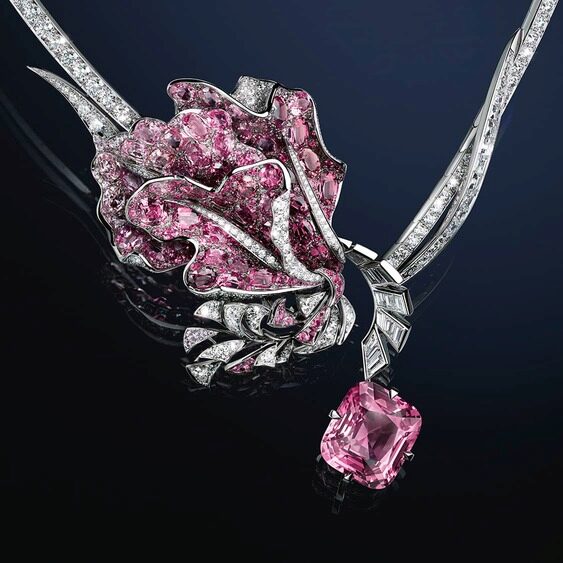 Le Jardin de Chaumet High Jewellery Iris necklace