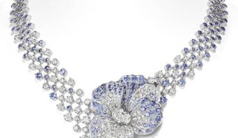 Le Jardin de Chaumet High Jewellery pansy necklace