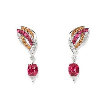 Le Jardin de Chaumet High Jewellery tulip earrings