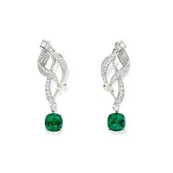 Le Jardin de Chaumet High Jewellery mistletoe earrings