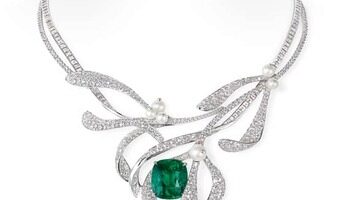 Le Jardin de Chaumet High Jewellery mistletoe necklace