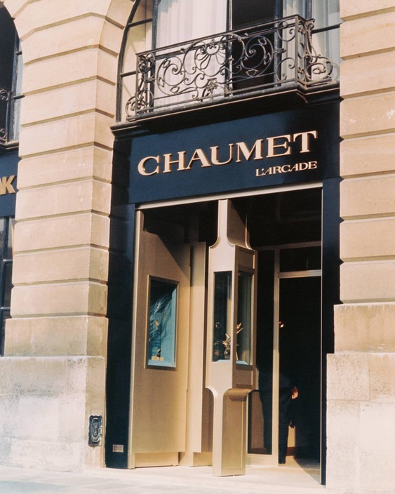 Installation A Golden Age: 1965-1985 Chaumet 12 Place Vendôme