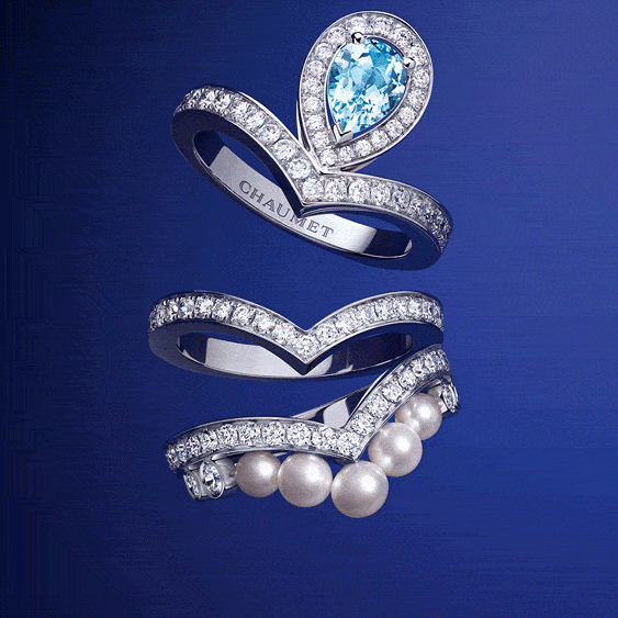 blue Chaumet pearl rings