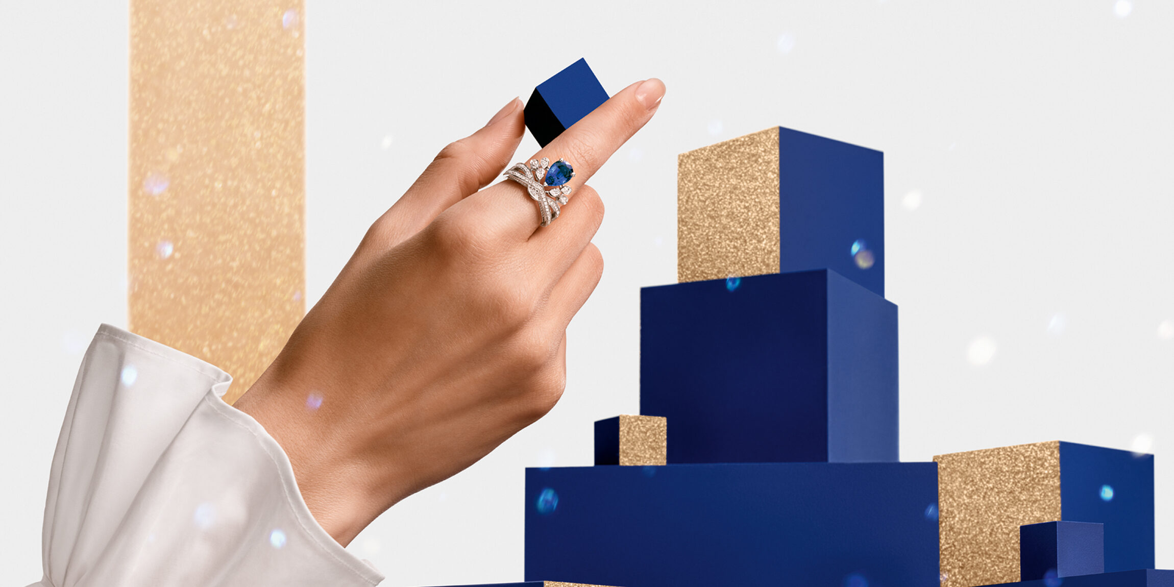 Josephine ring , aqamarine , jewelry , chaumet , holiday season