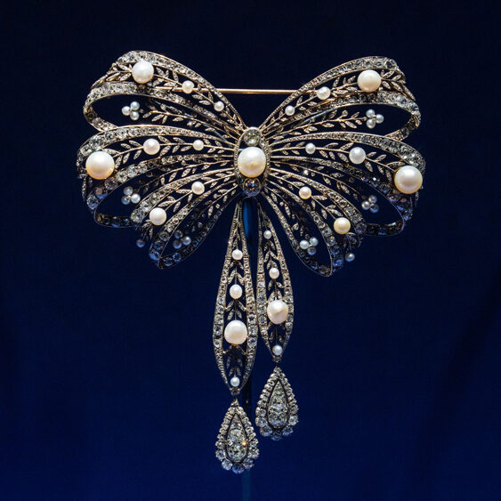 Qatar exhibition chaumet, chaumet and nature, chaumet & nature, middle east chaumet