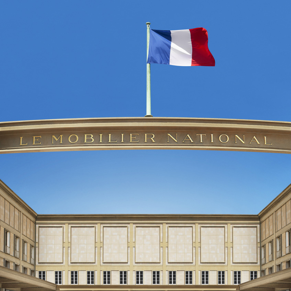 Official image for Chaumet patronage of Le Petit Mob'