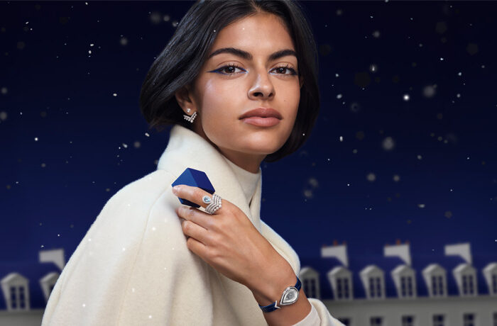 Model wearing Joséphine ring creations 